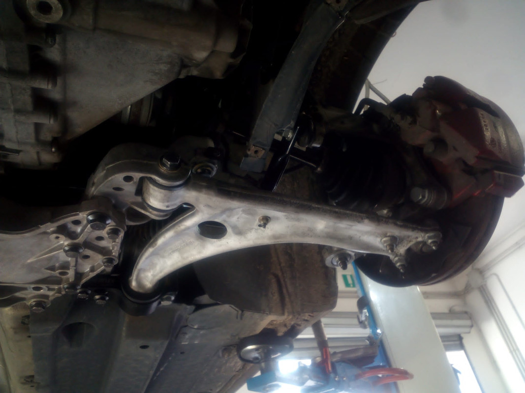 C4E470BA-081C-4F54-9603-7000E85F5E37