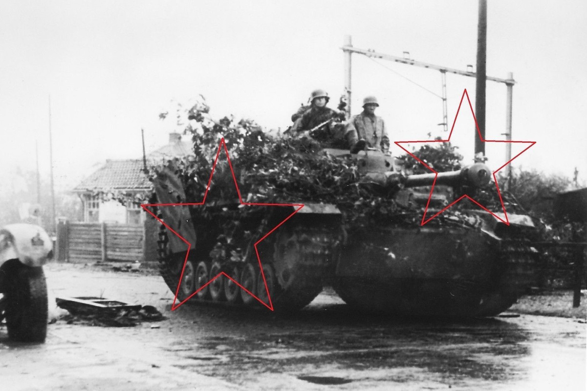 WAFFEN-SS WEHRMACHT STURMGESCHÜTZ STUG III IV RE