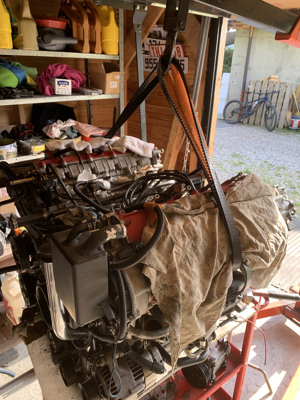 212F4138-0F4C-4F05-8E3F-49B189E98413