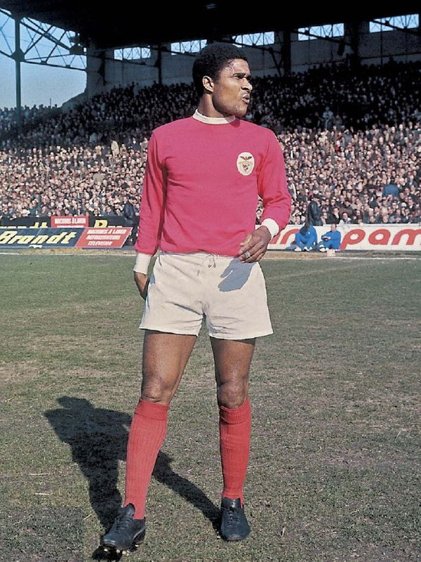 Eusébio (10)