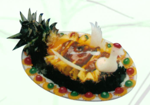 90. Pato Asado Con Piña