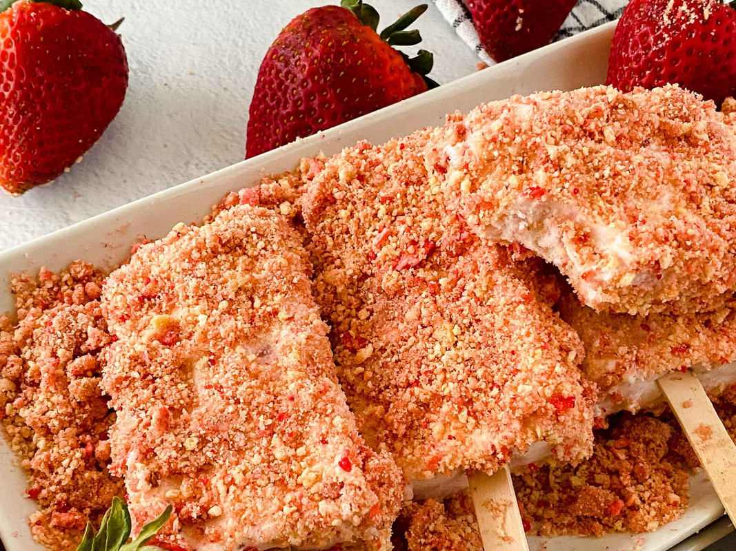 Refreshing Twists On The Strawberry Shortcake Ice Cream Bar