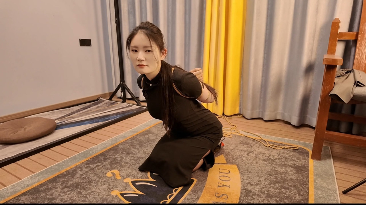 李大侠 绳模娜娜应聘.mp4_20250503_185421.883