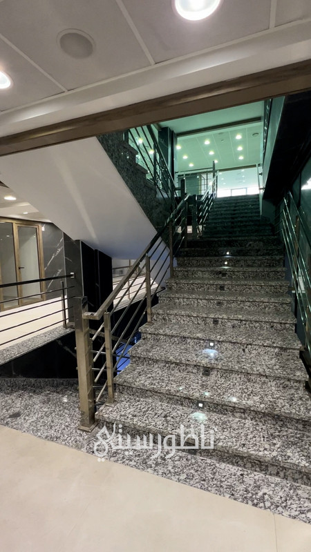 IMG-2753-00-00-37-24-Still018