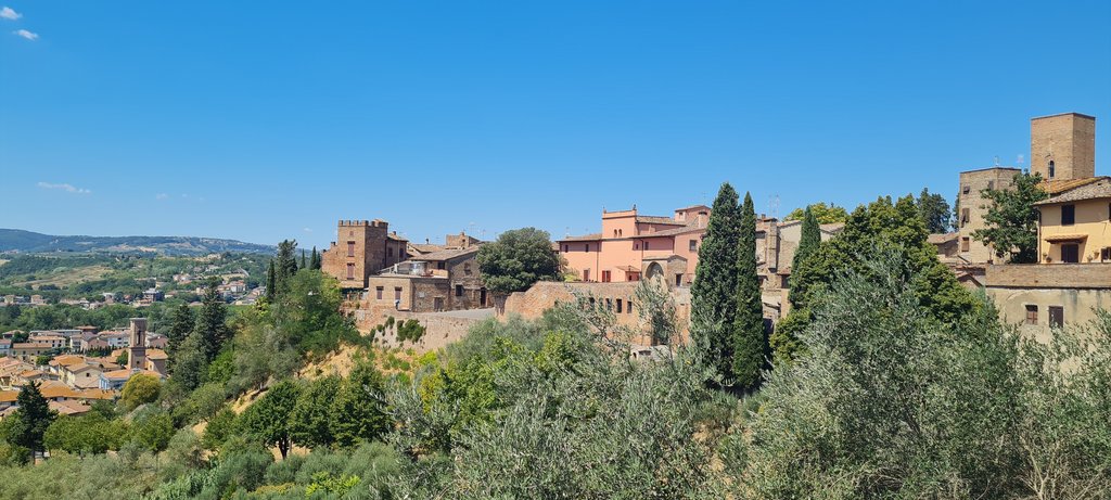 La Toscana 2022: entre termas y cipreses - Blogs de Italia - San Gimignano Y Certaldo: helados con copyrigth y la cuna de Bocaccio (15)