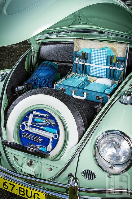green-vw-bonnet.jpg