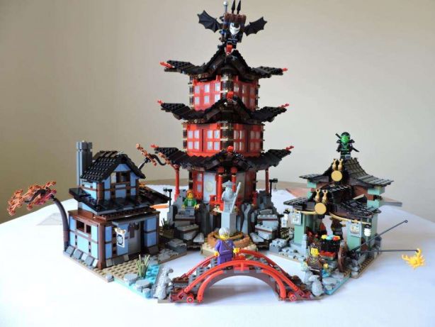 177562163_1_644x461_lego-ninjago-temple-of-airjitzu-bucuresti