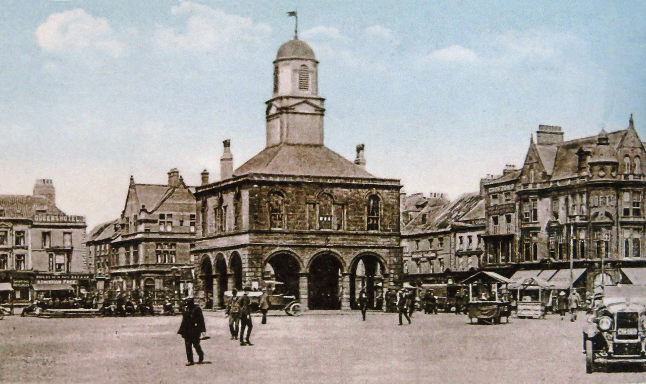 Market Place, South Shields undated postcard photo