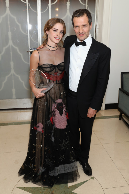 emmawatson-updates.com (9)