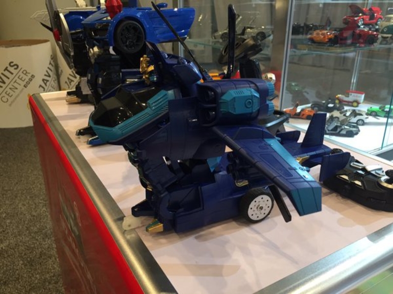 CbL0EJ2XEAEYrS4__scaled_800