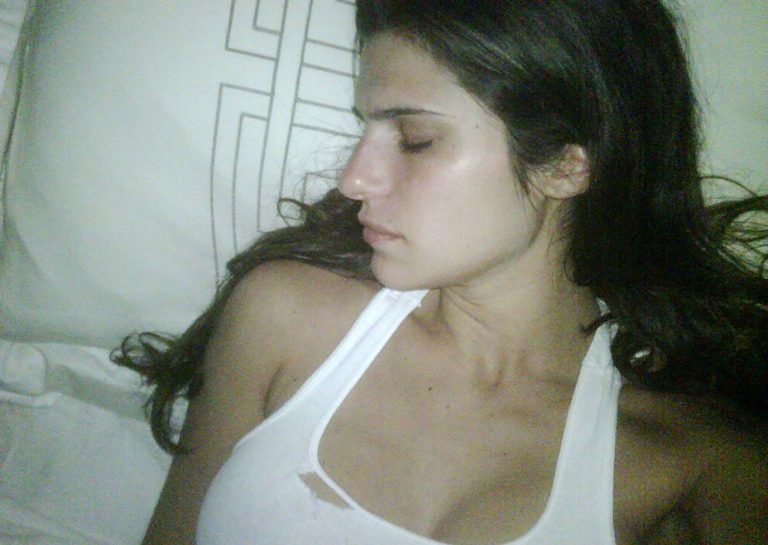 Lake-Bell-Nude-Leaked-The-Fappening-Blog-com-25-768x545