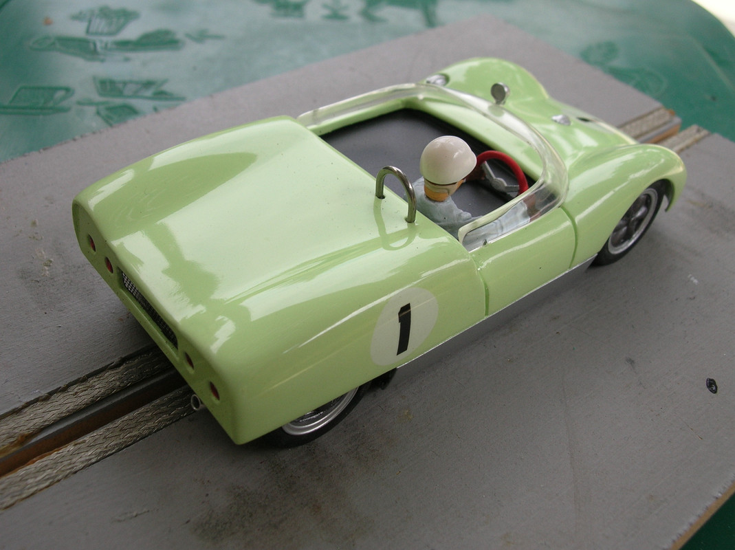 [Image: 2003-12-31-23-00-00-52-copy.jpg]