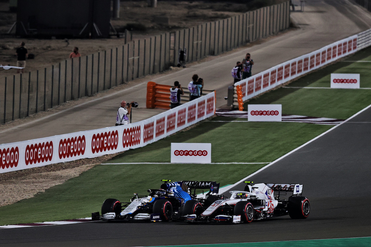 [Imagen: f1-gp-qatar-gara-domenica-57.jpg]