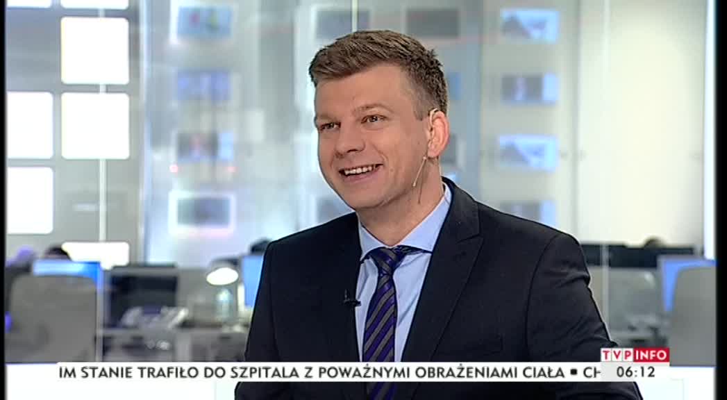 vlcsnap-2015-04-20-19h23m05s189