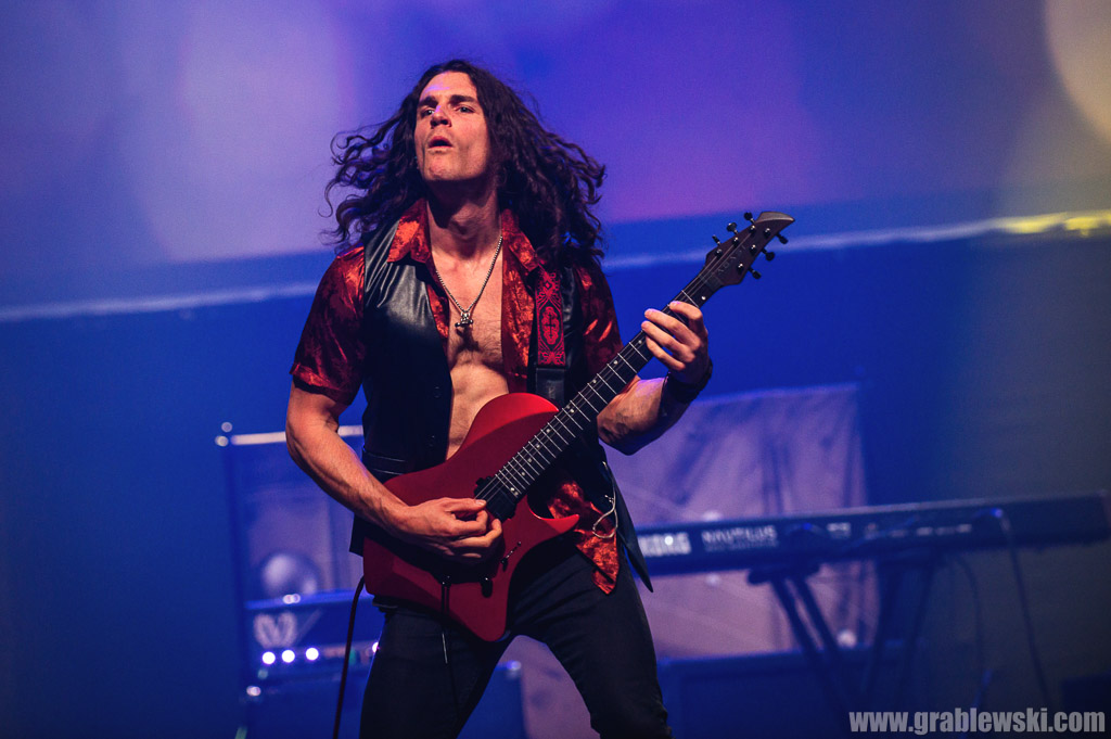 [Obrazek: 2023-05-03-Steve-Vai-035.jpg]