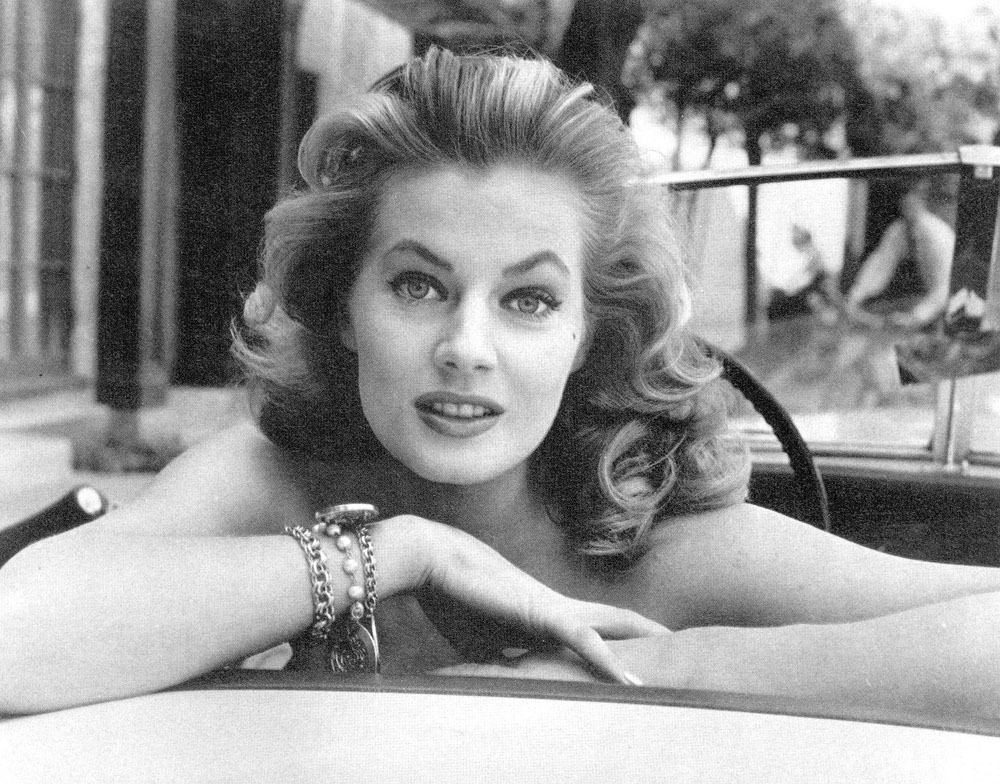 anita_ekberg_mb81
