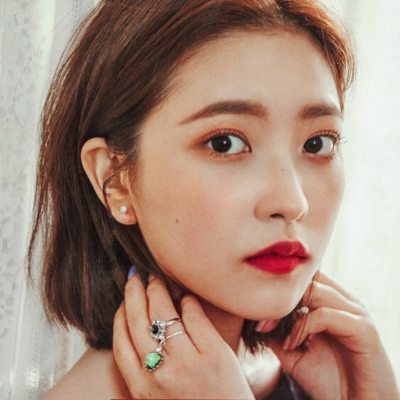 4C13E48B-5F68-4C0A-8D00-6531FF64B8D5