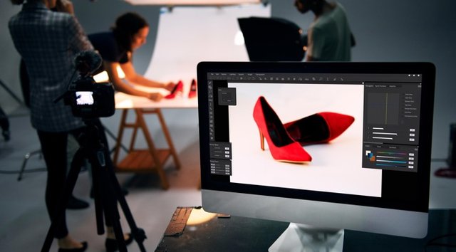 https://i.postimg.cc/VLKtdNXB/Featured-Image-Product-Photography.jpg