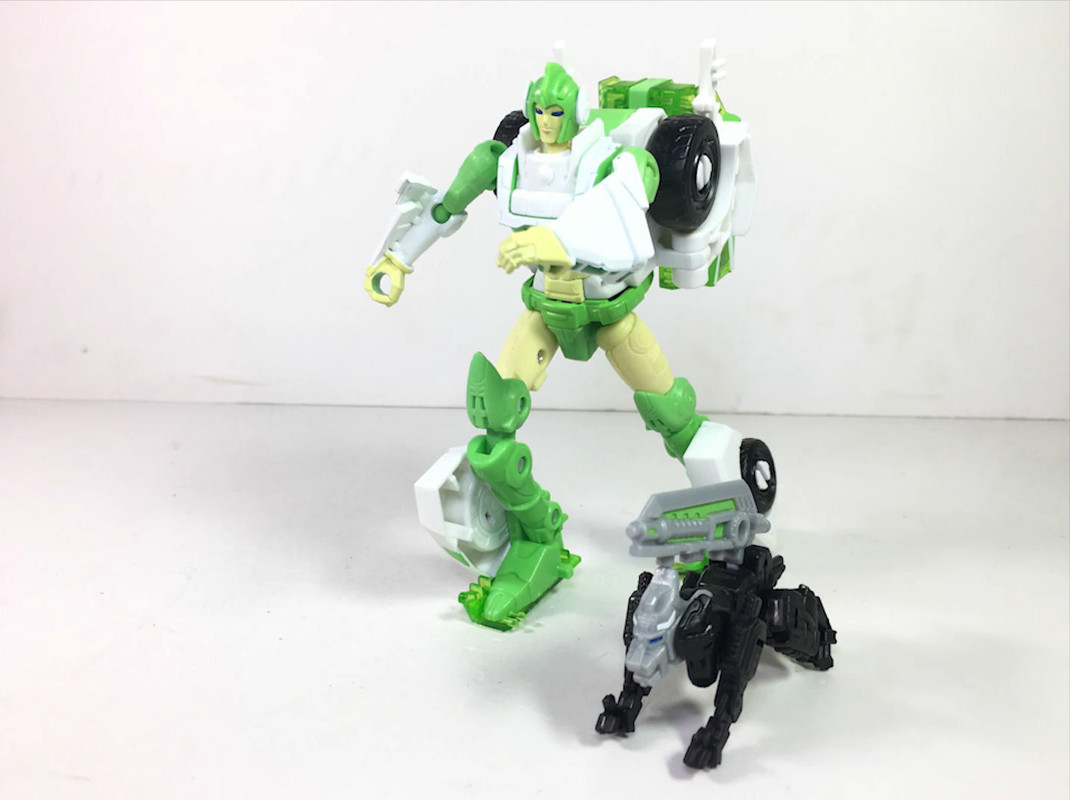 Siege-Greenlight-In-Hand-Images-03