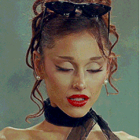 Ariana-Unimpressed.gif