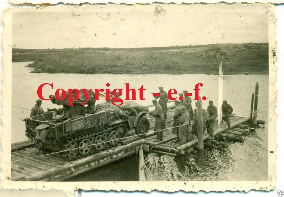 SdKfz mit PAK  GESCHÜTZ-WAGEN - Ostfront