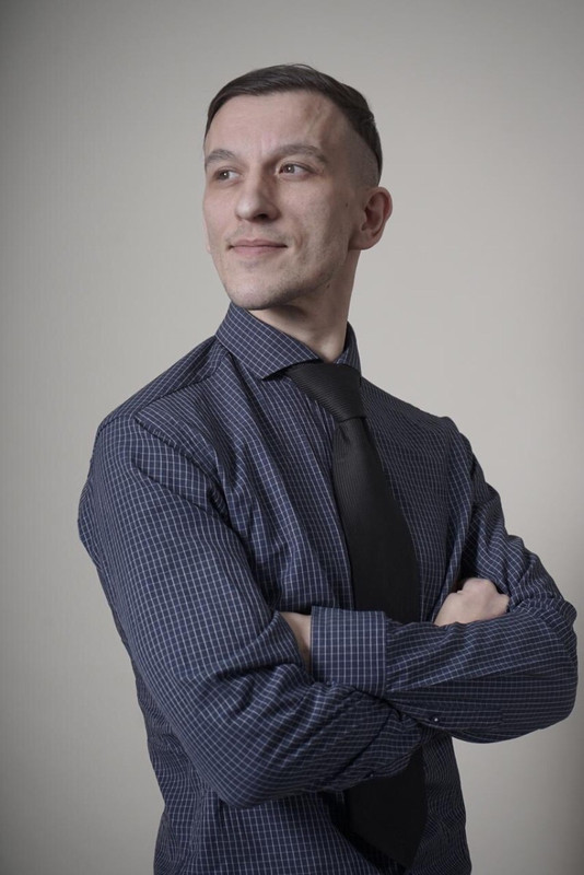 8EB0B343-82E3-44CE-B705-A0656FE2E4FE