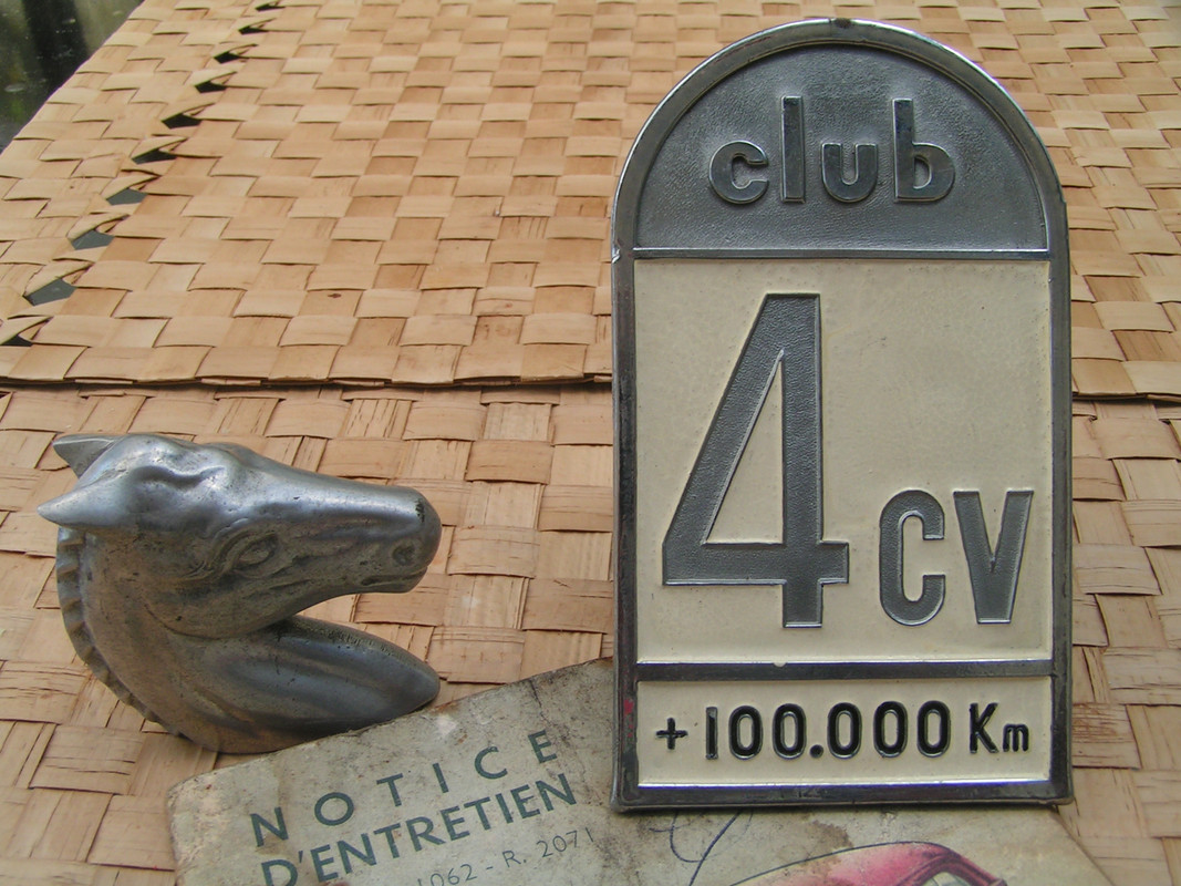 Club 4CV 100 000 Km (2)