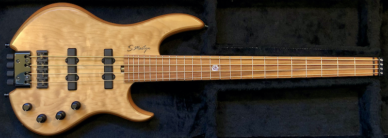 Jackson Minion Bass IMG-2792