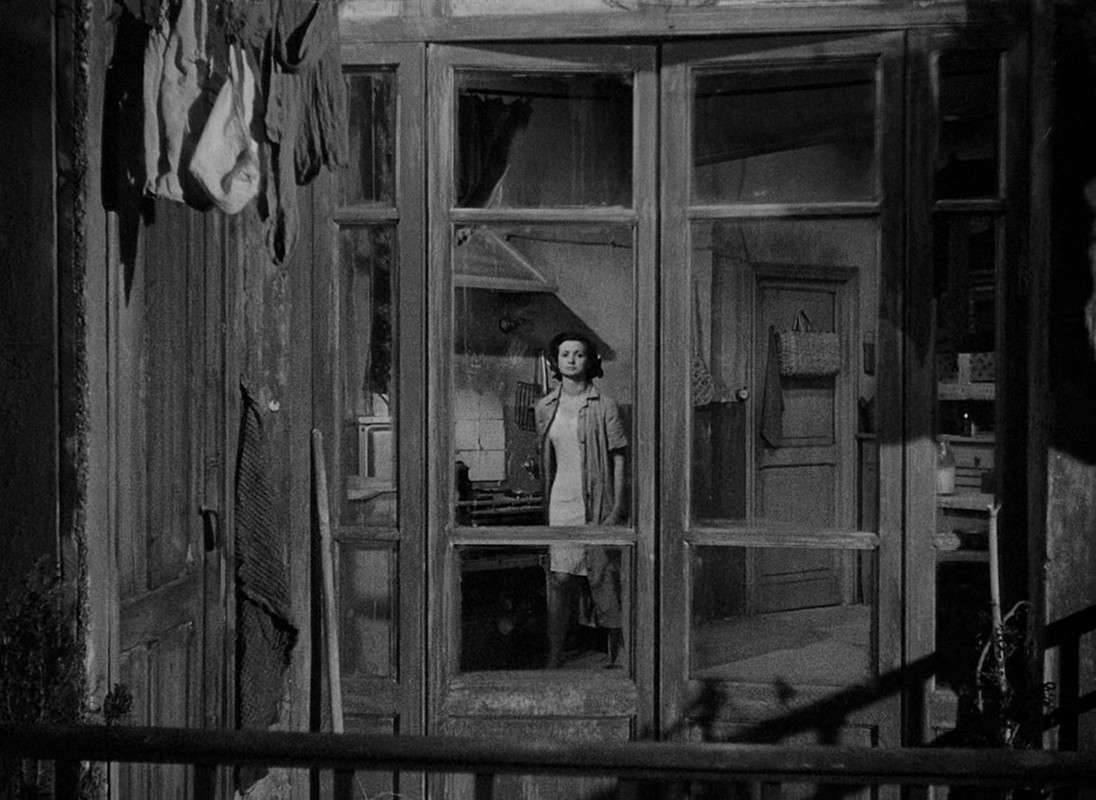 Umberto D. (1952) Criterion (1080p BluRay x265 r00t)-9