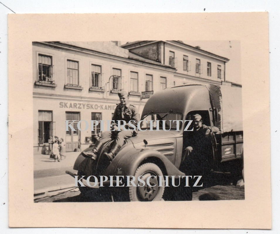 Polen 1939 Skarżysko-Kamienna Bahnhof Soldat Beute  Lkw Sdkfz Eisenbahn