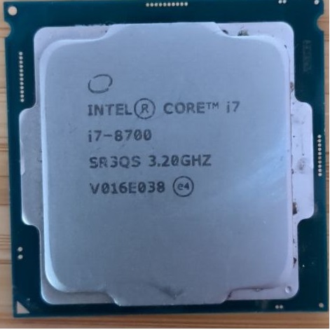 photo_5832635398822673410_y