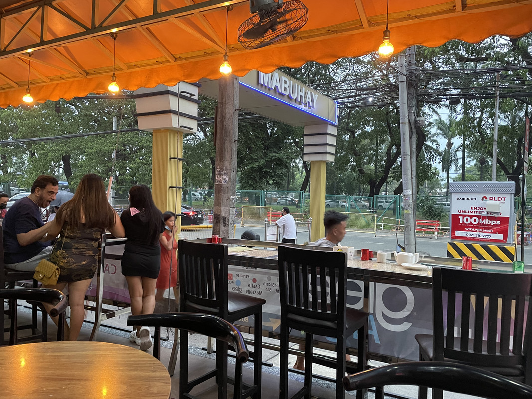 8E62112E-1E2E-4E4D-8F4F-64D82C309863