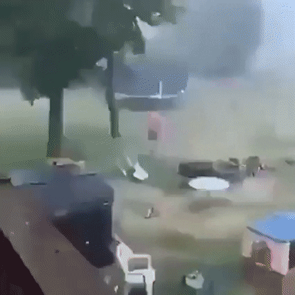 https://i.postimg.cc/VLSMxsK0/4.gif