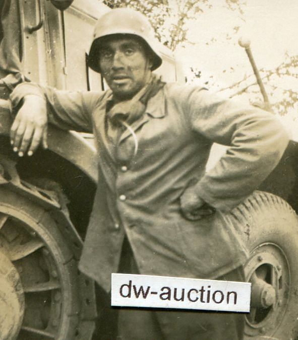 Sturmgeschütz Abt. 249 , Uffz. Hindel mit Stahlh