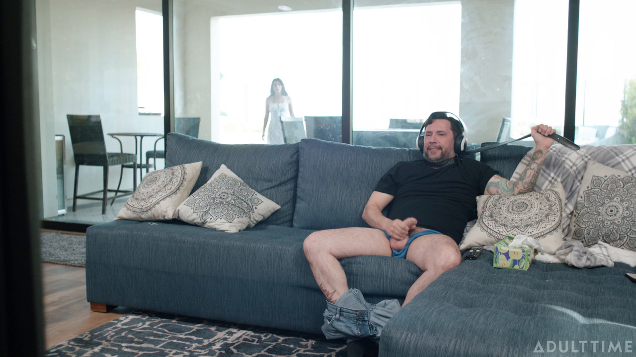Gal Ritchie - Alone At Home - ADULTTIME 4K.mp4.0001