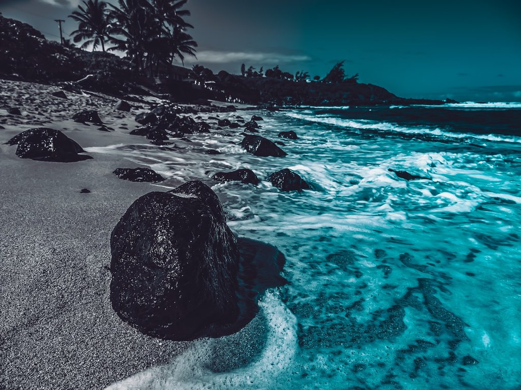 turquoise-sea.jpg