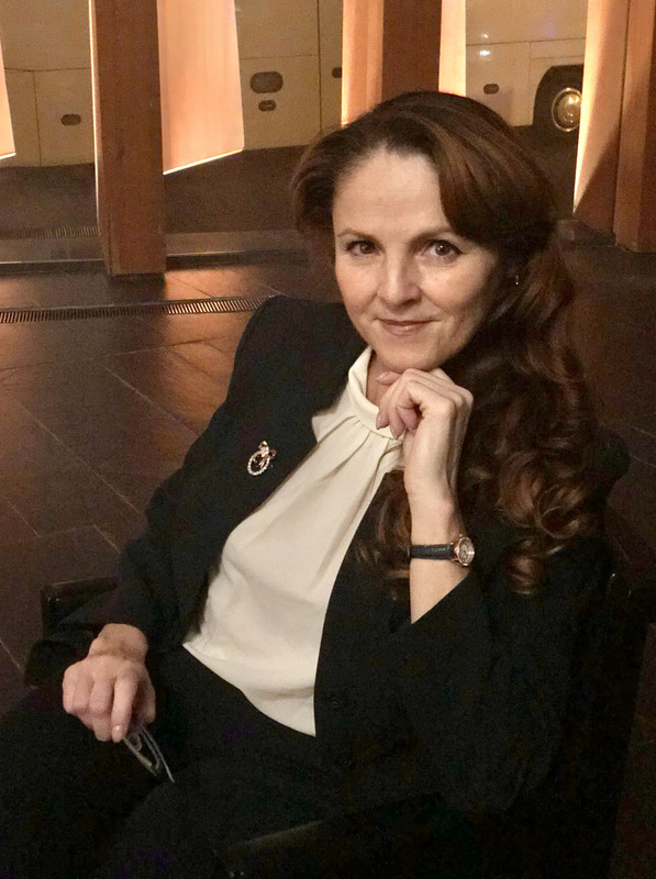 4D759505-B05C-444B-9BDA-44A49FF1A96D