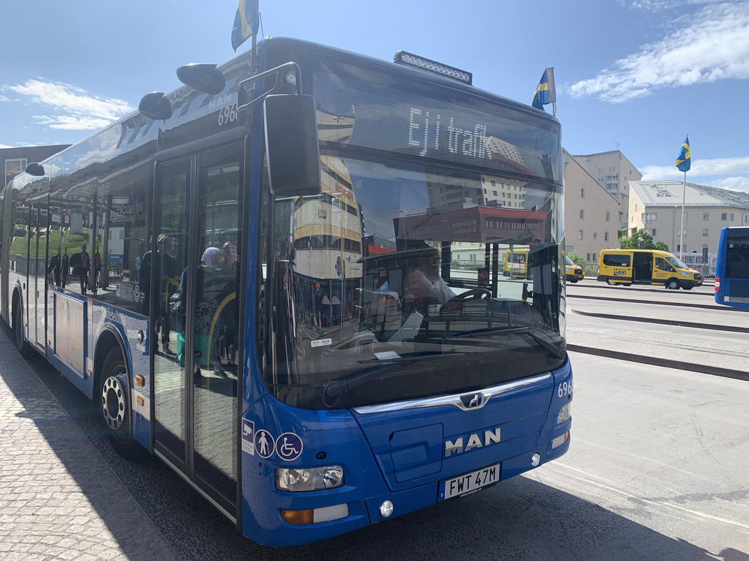 447FCC40-752A-46CA-B6F6-520C3744891E