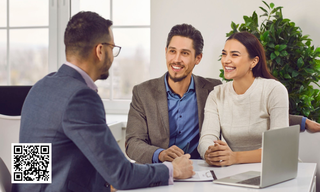 How Seasonal Demand Affects Auction Prices?