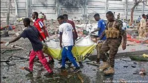 Explosión de carros bomba dejan 100 muertos y 300 heridos en Somalia