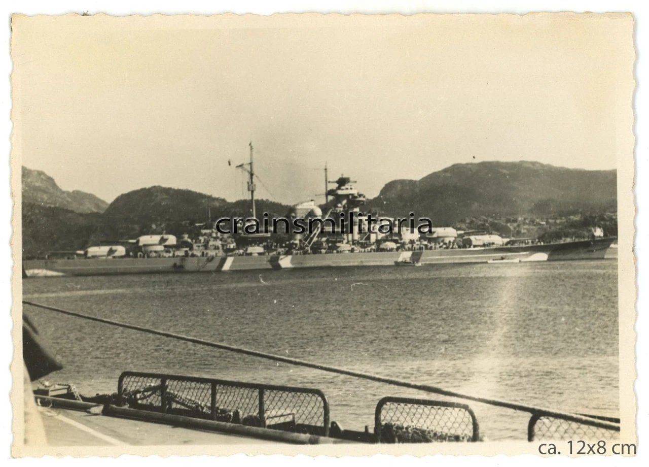 Orig Foto Schlachtschiff Bismarck m Tarn Bergenfjord Rheinübung Norwegen 1941