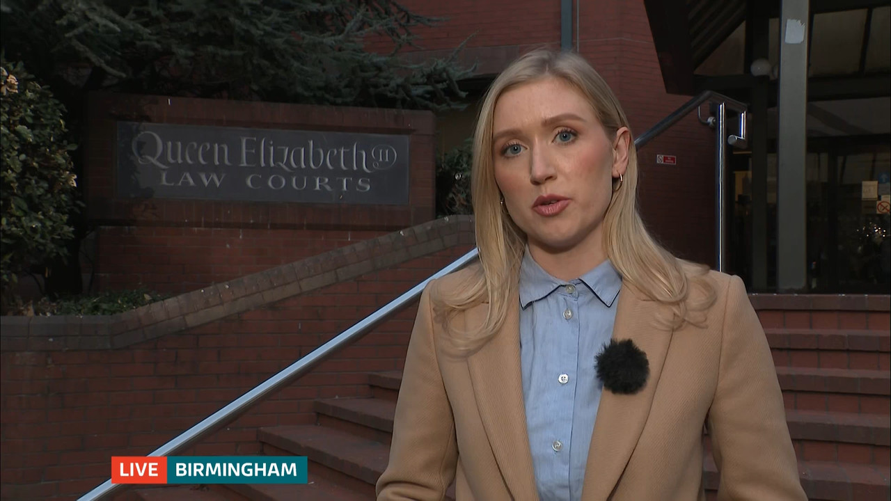 ITV Evening News_20220928_18301930.ts_snapshot_00.26.20.549
