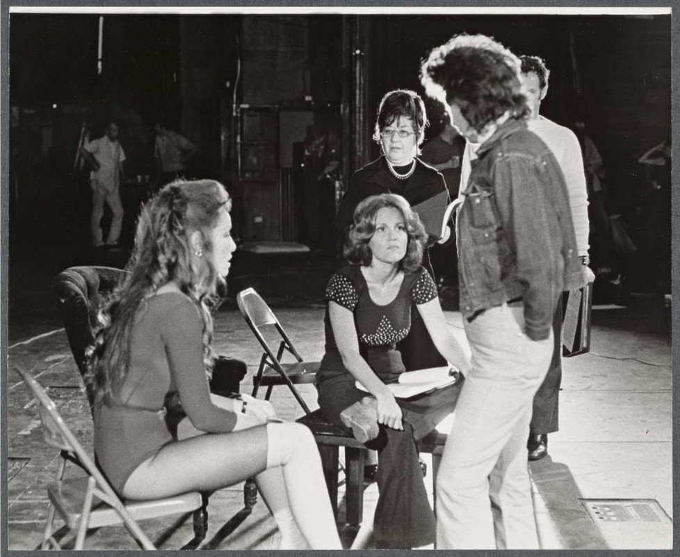 Julie_Newmar_mc22