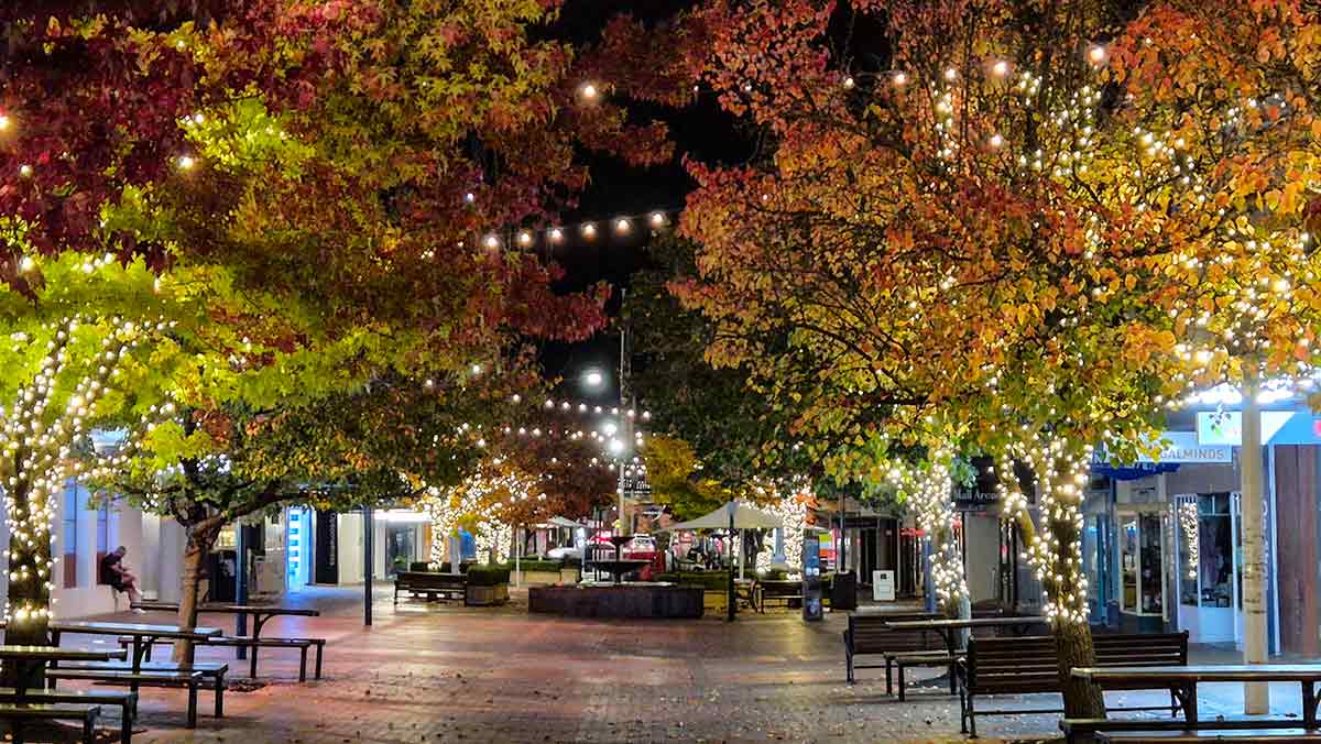 The Mall by night