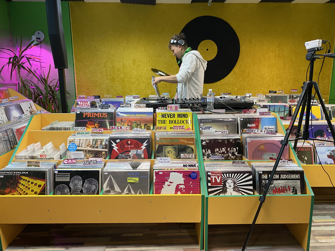 D3C3AB8D-8DFC-4C6E-91F9-65CC7EBC8997