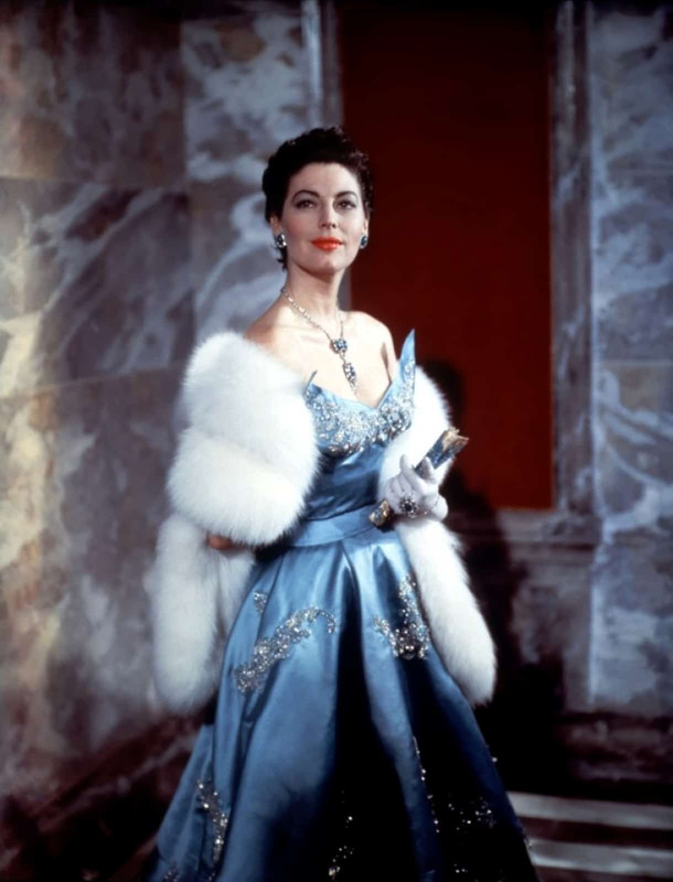 Ava_Gardner_d24