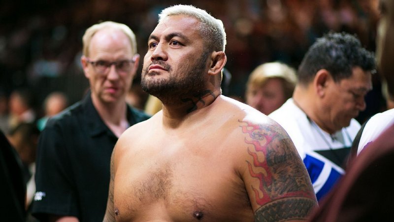 Марк Хънт: UFC бойците се бият за мижави пари