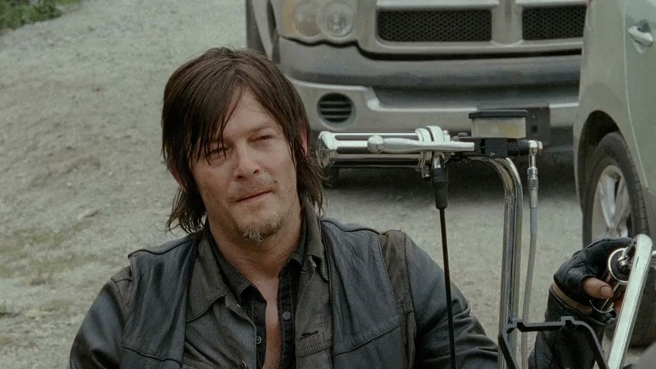 The Walking Dead (2013) Season 4 [English] BluRay 480p, 720p ESub - Complete Screenshot