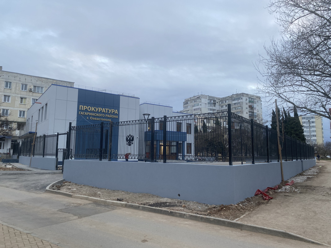 E285C27F-28D3-4B93-B2BF-4185DD230607