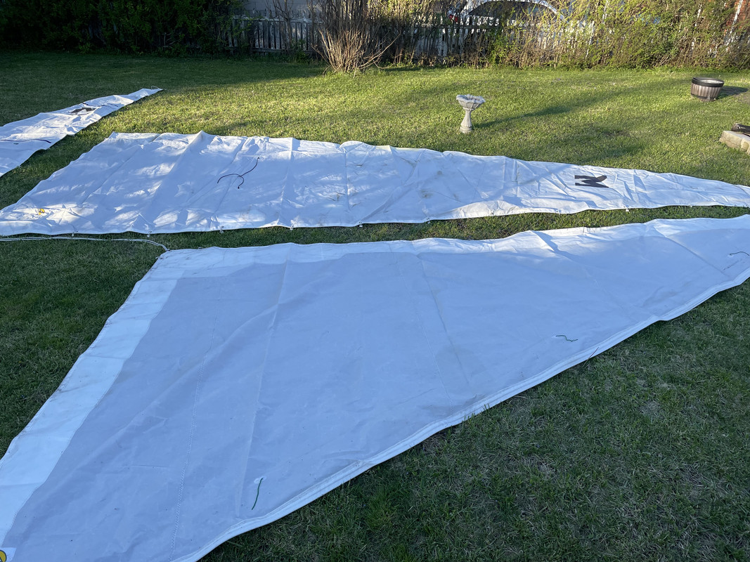 930E0B8C-A60A-4BEF-AEC3-AD8185FAC19C